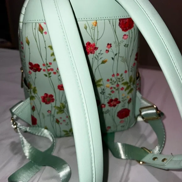 Disney Loungefly Tinker Bell Mini Backpack. - Picture 4 of 6